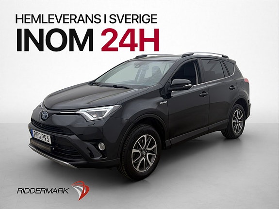 Toyota RAV4 3 of 30