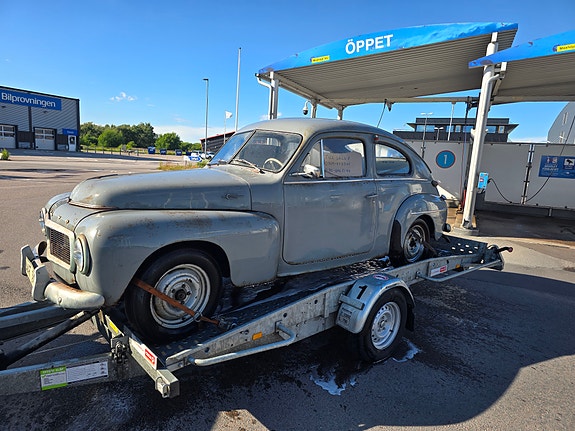 Volvo PV 2 of 6