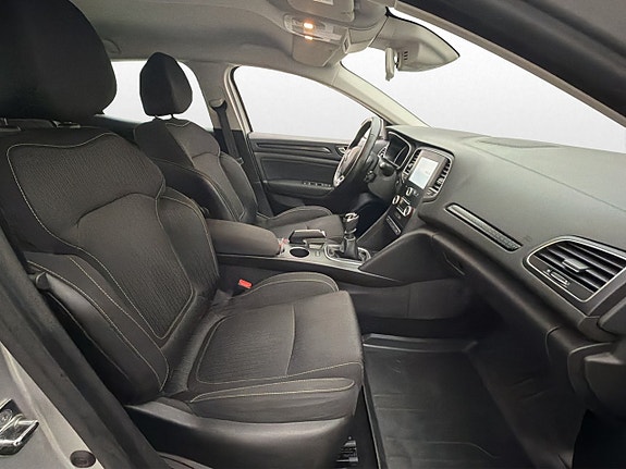 Renault Megane 22 of 29