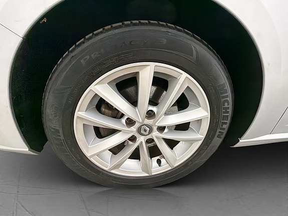 Renault Megane 28 of 29