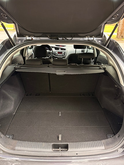 Kia Ceed 5 of 10