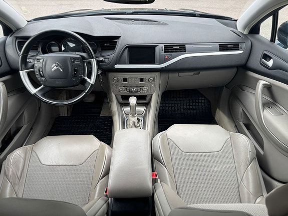 Citroen C5 5 of 6
