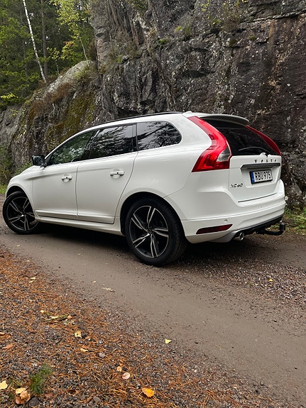 Volvo XC60 4 of 10