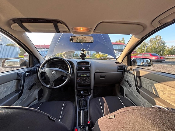 Opel Astra 6 of 10