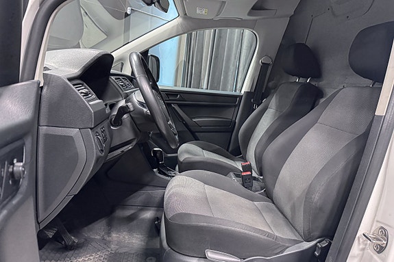 Volkswagen Caddy Maxi 8 of 11