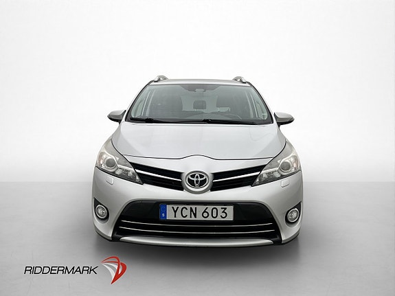 Toyota Verso 2 of 28