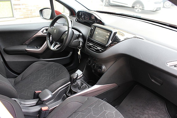 Peugeot 2008 18 of 23