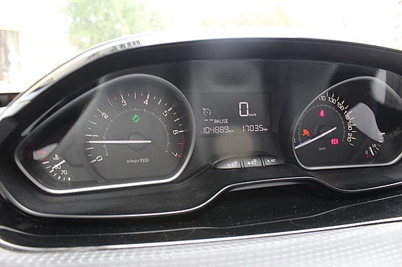Peugeot 2008 23 of 23