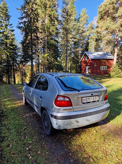 Renault Megane I 13 of 13