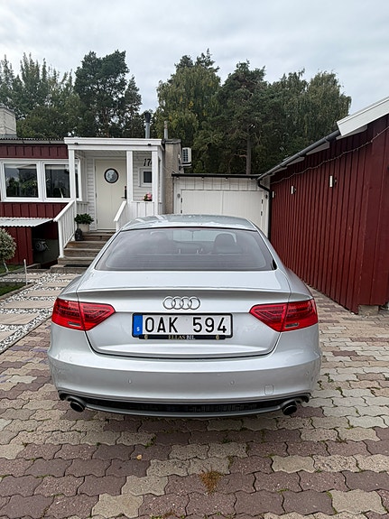 Audi A5 4 of 11