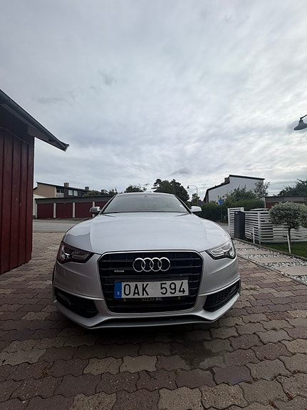 Audi A5 2 of 11