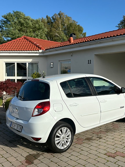 Renault Clio 7 of 7
