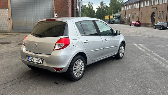 Renault Clio 3 of 5