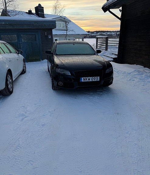 Audi A4 2 of 7