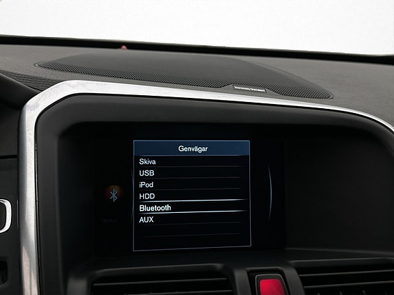 Volvo XC60 21 of 29