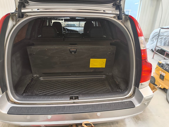 Volvo V70 15 of 15