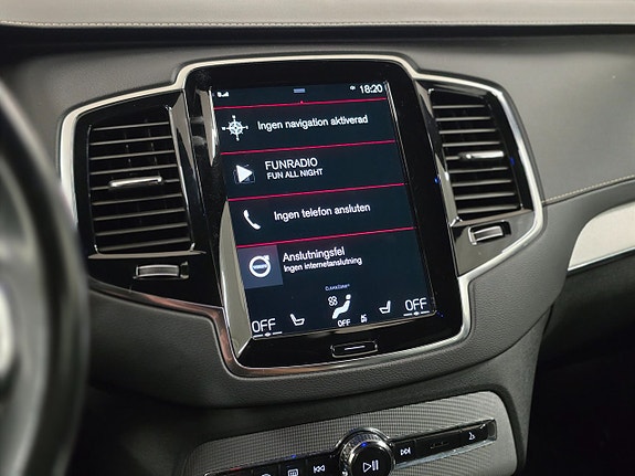Volvo XC90 21 of 30