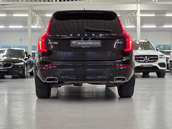 Volvo XC90 6 of 30