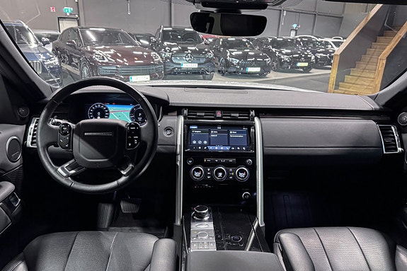 Land Rover Discovery 14 of 21