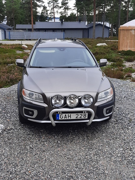 Volvo XC70 3 of 4