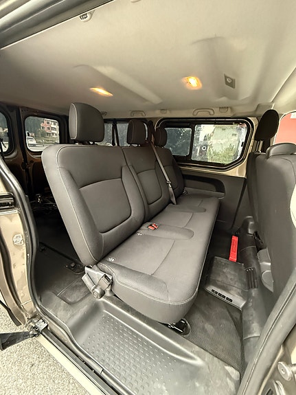 Renault Trafic 13 of 14