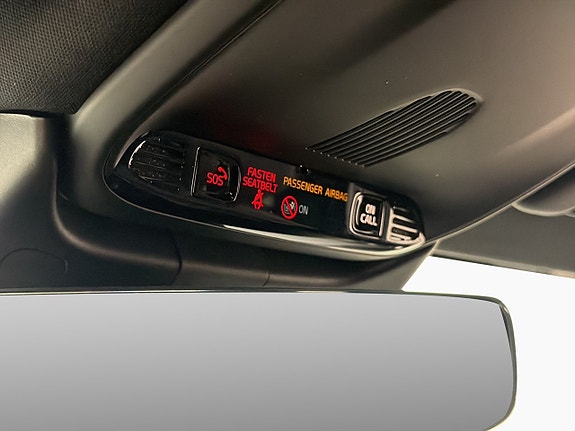 Volvo V60 15 of 30