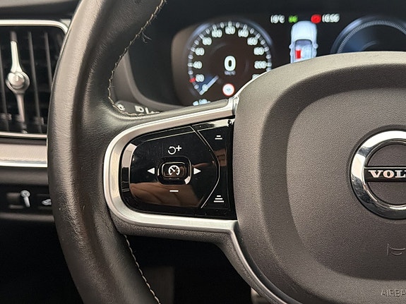 Volvo V60 20 of 30