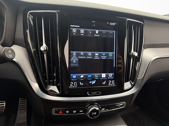 Volvo V60 26 of 30