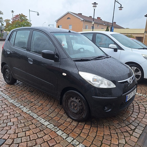 Hyundai i10 4 of 9