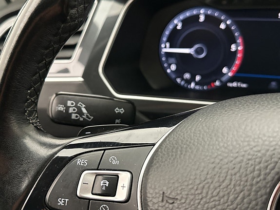 Volkswagen Tiguan 26 of 30