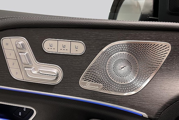 Mercedes-Benz GLE53 13 of 14