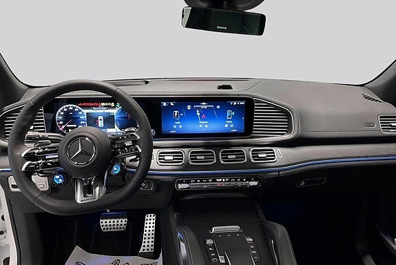 Mercedes-Benz GLE53 7 of 14