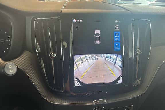 Volvo XC60 19 of 24