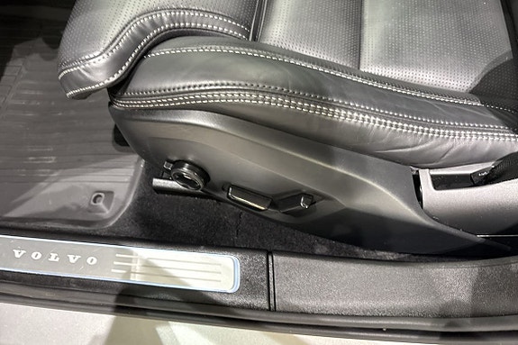 Volvo V90 21 of 30