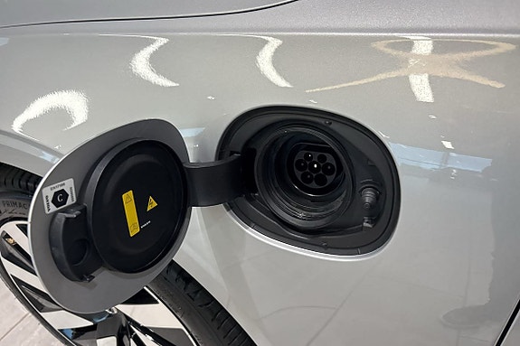 Volvo V90 18 of 30