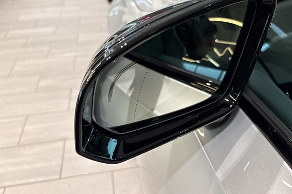 Volvo V90 17 of 30