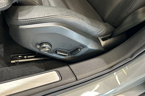 Volvo V60 25 of 25
