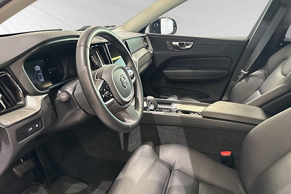 Volvo XC60 7 of 30