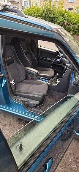 Volvo V70 11 of 14