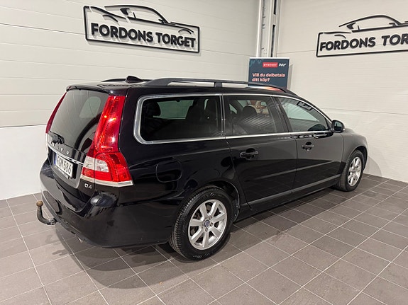 Volvo V70 6 of 19