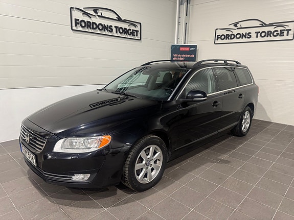 Volvo V70 2 of 19