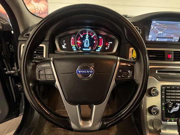 Volvo V70 10 of 19