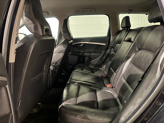 Volvo V70 17 of 19