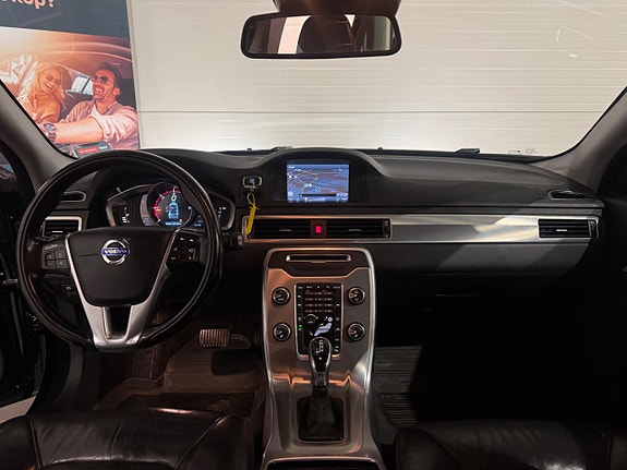 Volvo V70 9 of 19