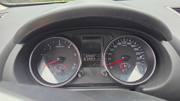 Nissan Qashqai+2 16 of 17