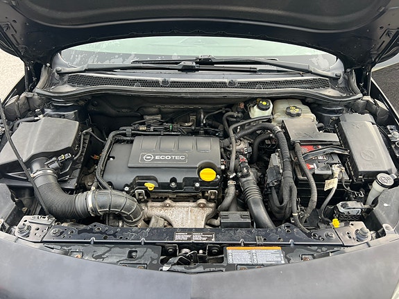 Opel Astra 29 of 30