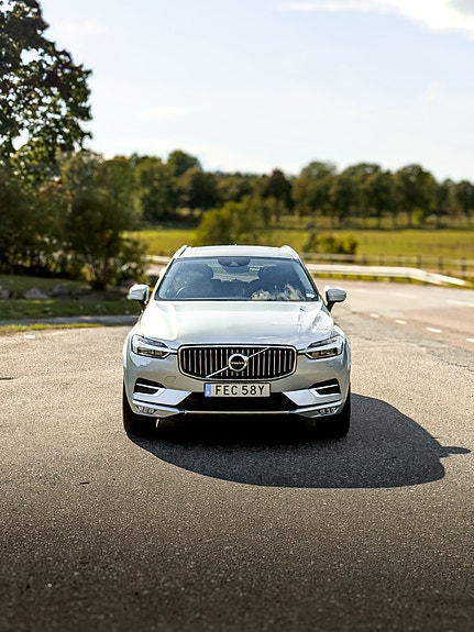 Volvo XC60 4 of 12