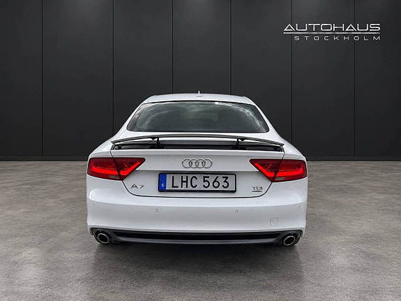 Audi A7 5 of 22