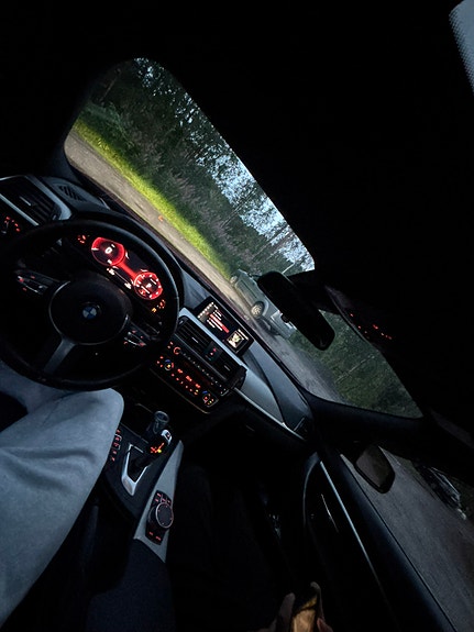 BMW 320d 6 of 6