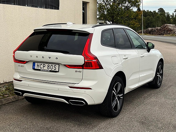 Volvo XC60 8 of 21